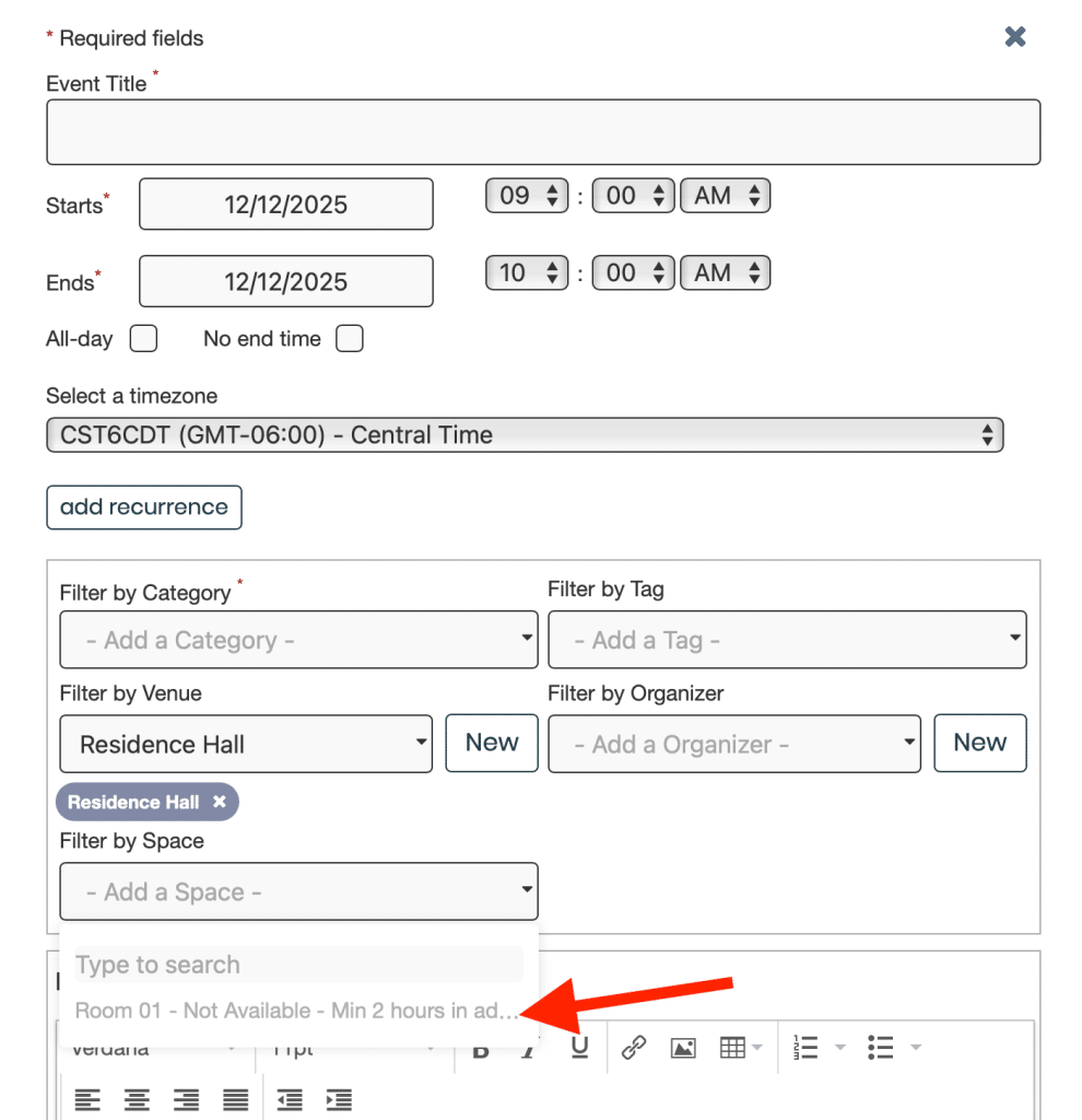 Visualização pública do formulário de reserva de espaço, com aviso mínimo exibido ao lado do nome do espaço.